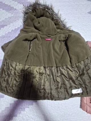 Cappotti per bambina verde e rosa taglia 7