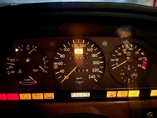 Mercedes-Benz Clase 300SE manual 1989