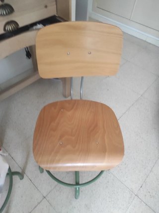Silla de joyero ajustable