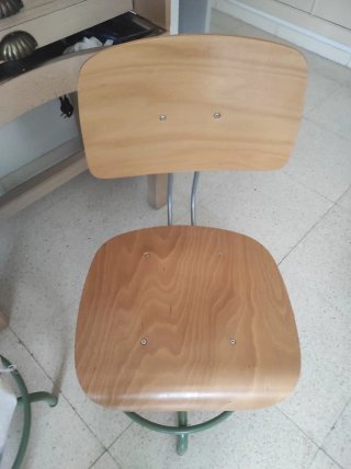 Silla de joyero ajustable