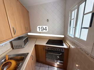 Cocina completa madera y cristal