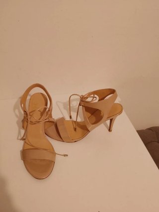 Sandalias de fiesta beige