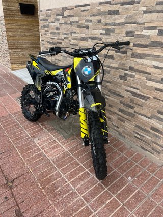 Pit Bike IMR 140cc Motocross Negra y Amarilla