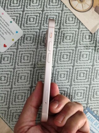 iPhone 13 mini