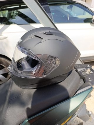 Casco de moto SMK integral negro