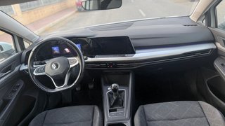 Volkswagen Golf 2021