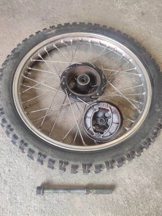 Rueda delantera Montesa Enduro 250-360
