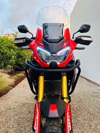 Rieju Aventura 500 - Roja y Dorada