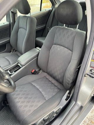 Mercedes-Benz Clase C 2003