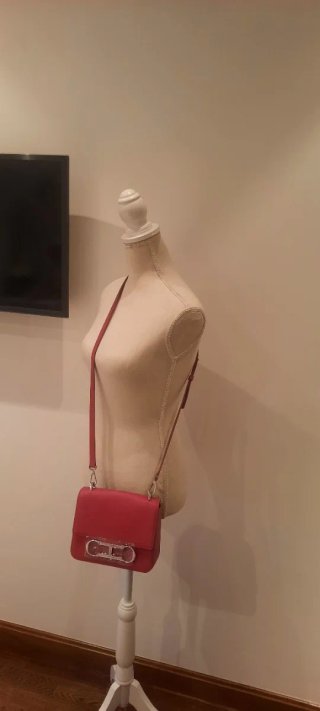 Bolso Carolina Herrera pvp 1100