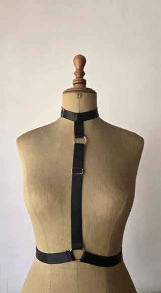 Lencería 3-pieces harness negro ajustable