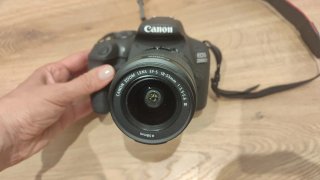 Canon EOS 2000D Cámara Reflex + Accesorios