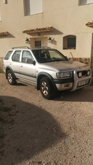 Opel Frontera 2002