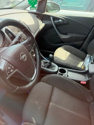 Opel Astra 2015