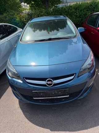 Opel Astra 2015