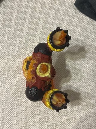 Skylanders Giants Hot Head