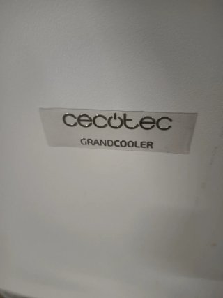 Nevera sobremesa Cecotec GrandCooler 46L