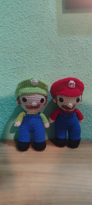 Amigurumi Mario y Luigi Hechos a Mano