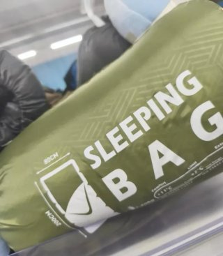 Saco de dormir camping nuevo
