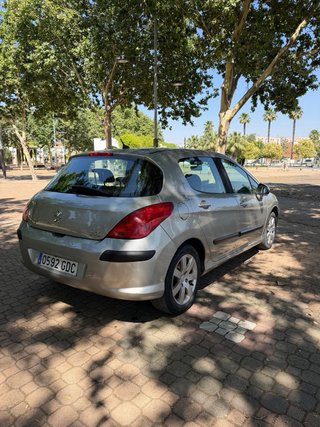 Peugeot 308 2009