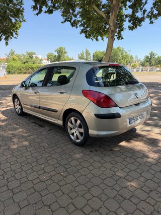 Peugeot 308 2009