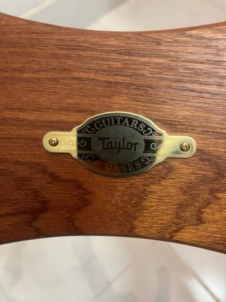 Soporte de guitarra de madera Taylor
