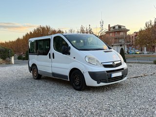 Opel Vivaro 2012