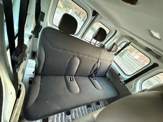 Opel Vivaro 2012