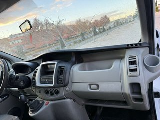 Opel Vivaro 2012