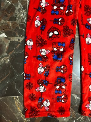 Pantalón Hello Kitty Spiderman Rojo