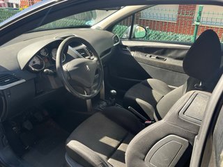 Peugeot 207 2008 gasolina