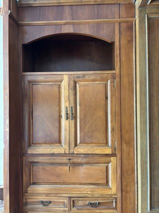 Puertas antiguas madera maciza y otros elementos