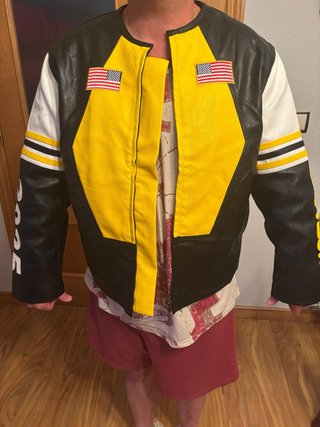 Chaqueta cuero Biker Negra y Amarilla.