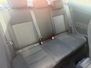 VOLKSWAGEN GOLF NACIONAL PEGATINA C SOLO 199.000km