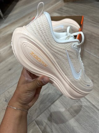 Nike Vomero Plus Rosa/Bianco Donna