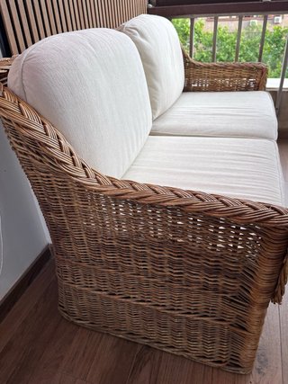 Conjunto de muebles terraza. sofa butacas y mesa