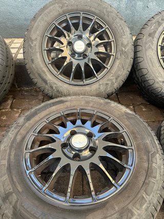 Llantas + Neumáticos Carga 15" - 5x112