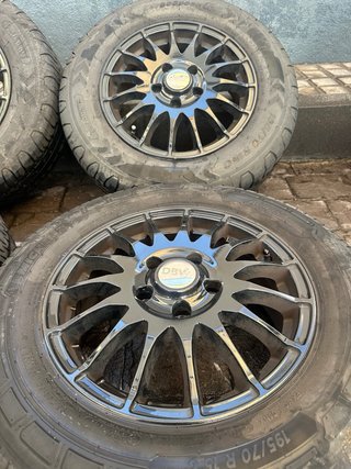 Llantas + Neumáticos Carga 15" - 5x112