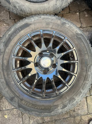 Llantas + Neumáticos Carga 15" - 5x112