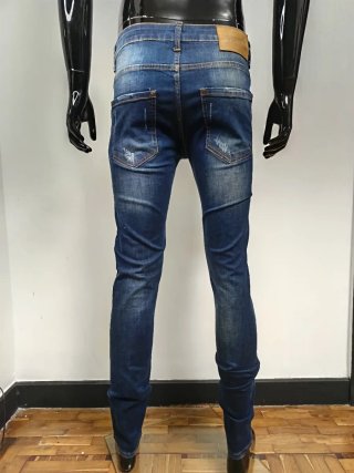 Pantalón Dsquared2 con parches nuevo