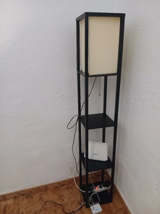 Lampada da terra moderna