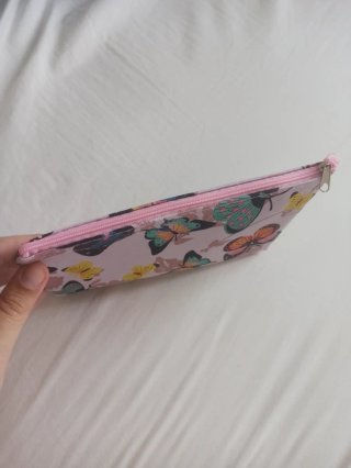 Neceser estampado mariposas
