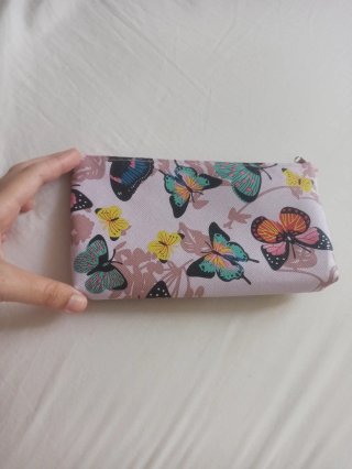 Neceser estampado mariposas