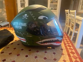 Casco Dexter Talla S Diseño Tiburón