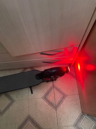 Patinete Eléctrico Xiaomi Negro/Rojo
