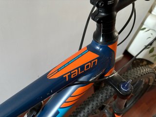 Bicicleta Giant Talon MTB