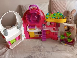CASITA DE LAS FLORES PIN Y PON