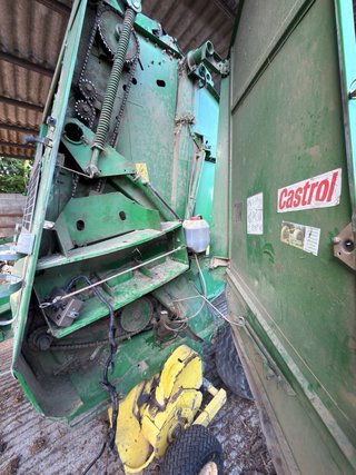 Empacadora John Deere 592