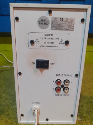 Altavoces Netway Blancos