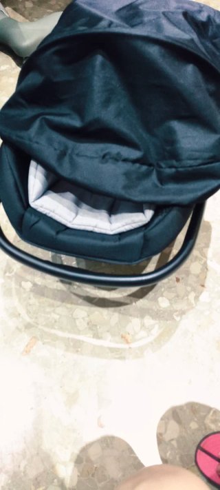 Silla coche bebé gris